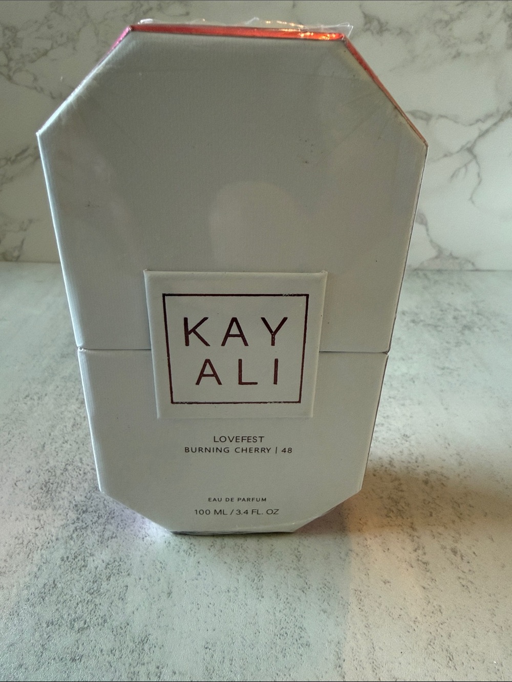 Kayali Lovefest Burning Cherry Eau de P